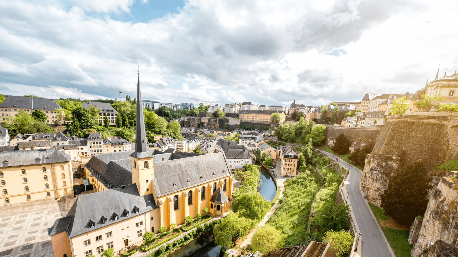 12-Day European Highlights - Image 11