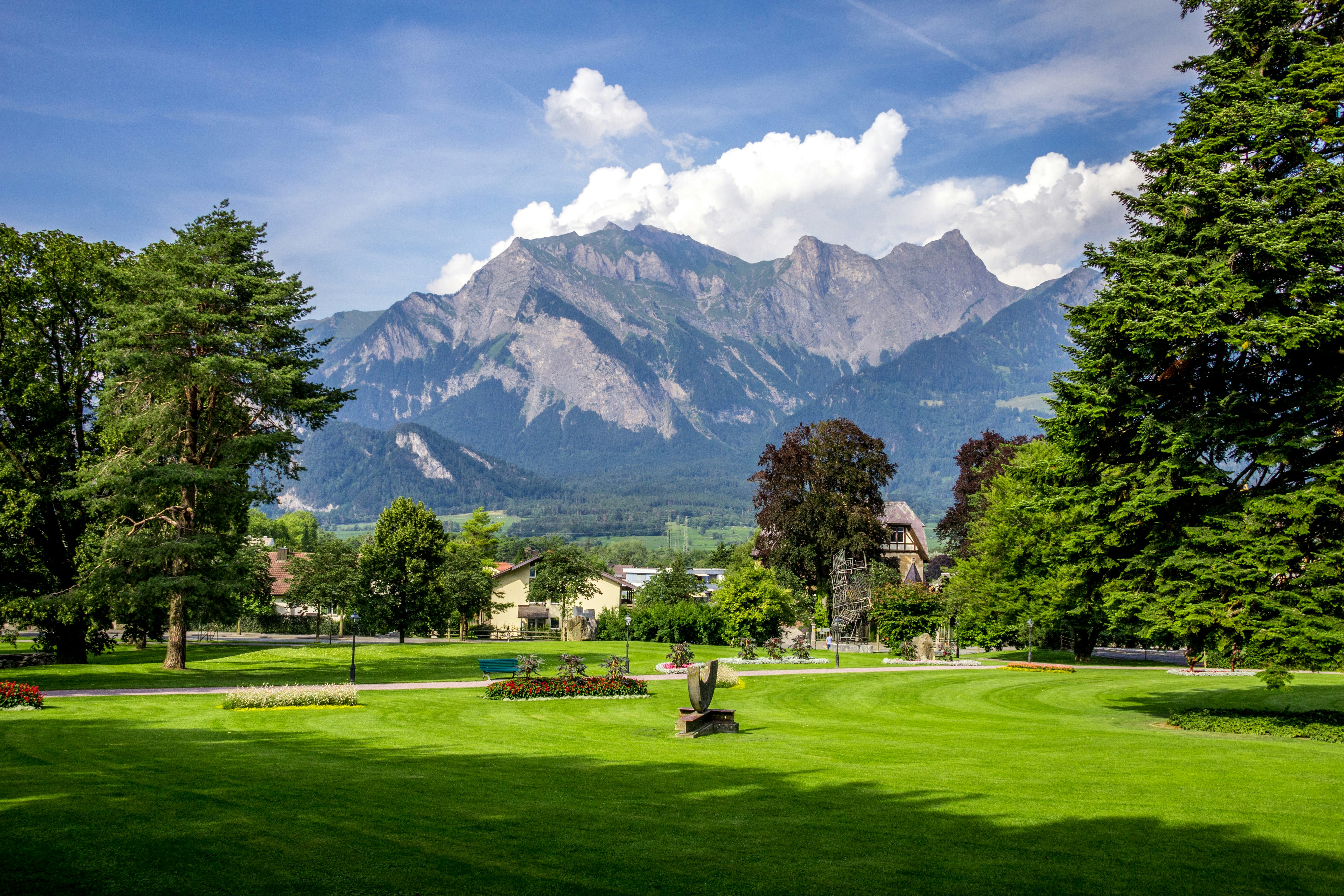 12-Day Europe Tour October 2026 – France, Belgium, Netherlands, Germany, Switzerland, Austria, Liechtenstein & Italy – photo 4